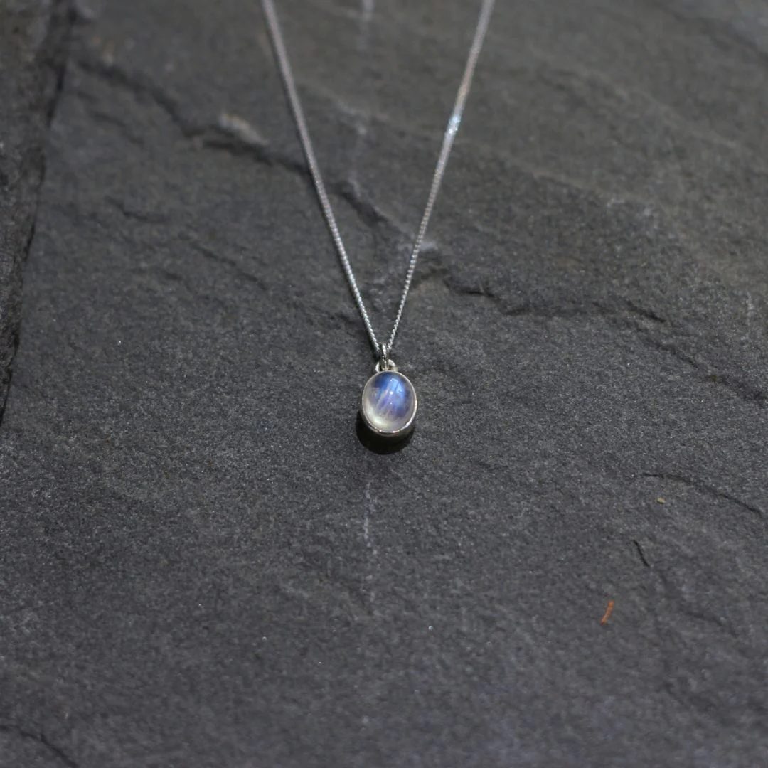 Small Oval Moonstone Necklace - Image 5