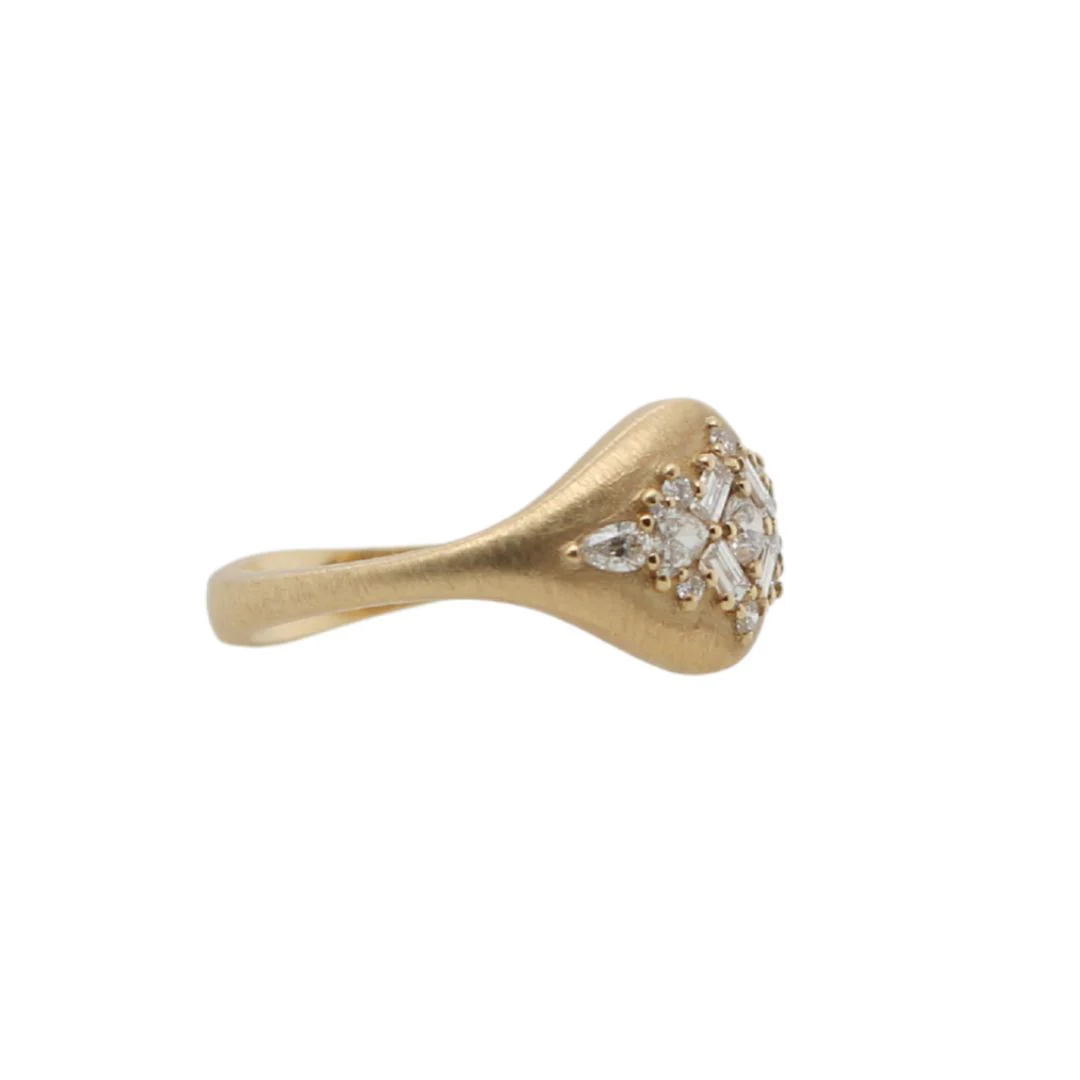 14k Yellow Engagement Signet Ring with 0.57cts Diamonds - Image 6
