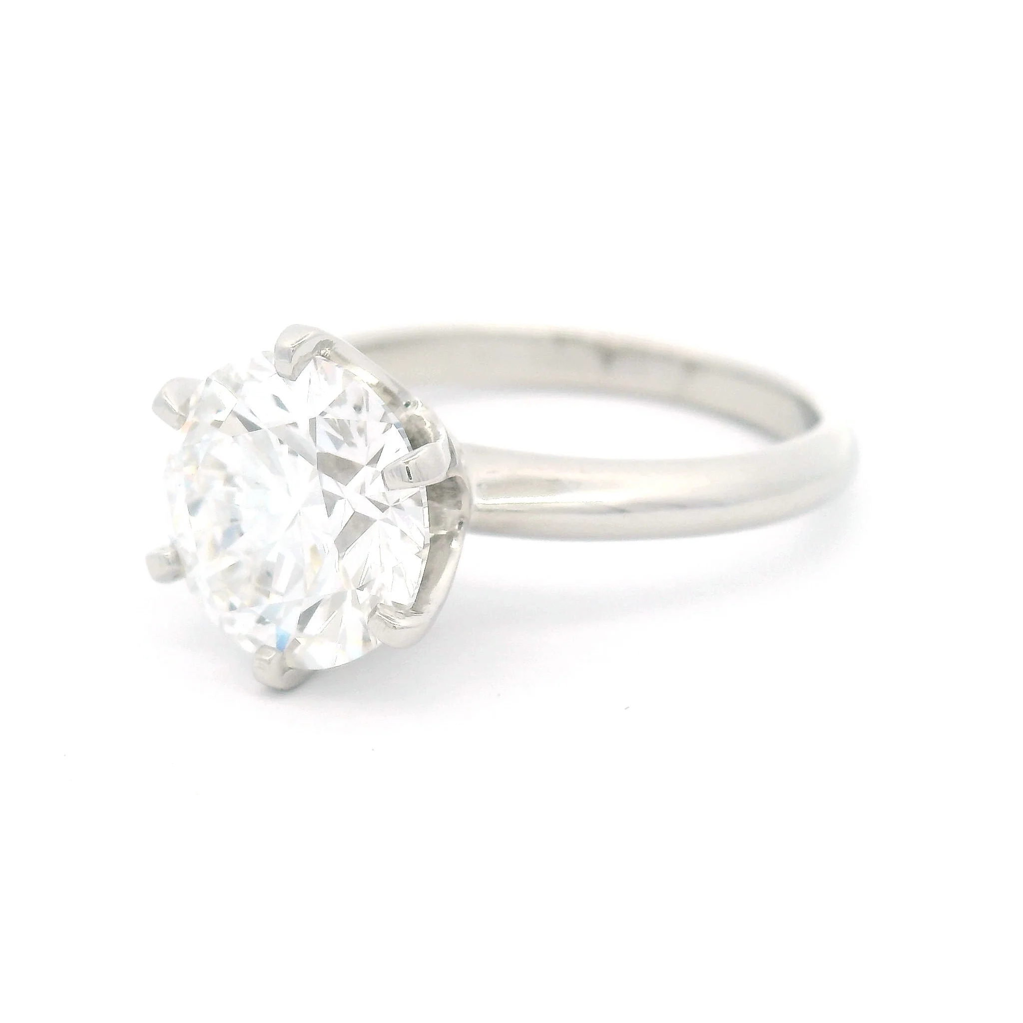 Platinum Six-Claw Solitaire with 3.03ct Lab-Grown Round Brilliant Cut Diamond - Image 2