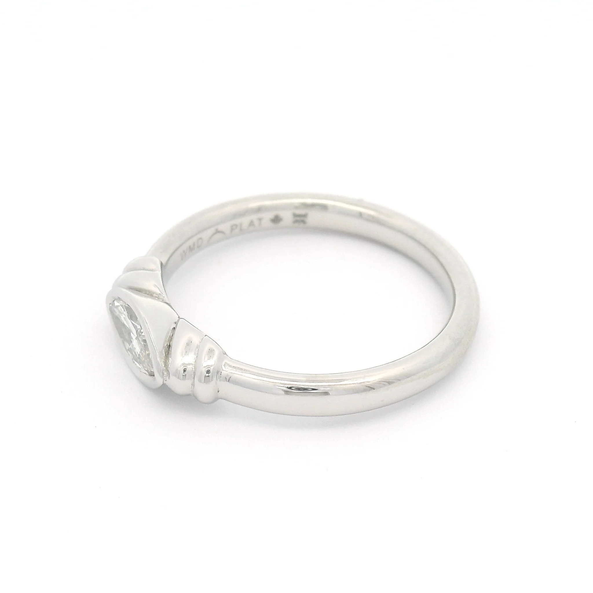 Platinum Bezel-Set Solitaire with 0.40ct Natural Marquise Diamond - Image 3