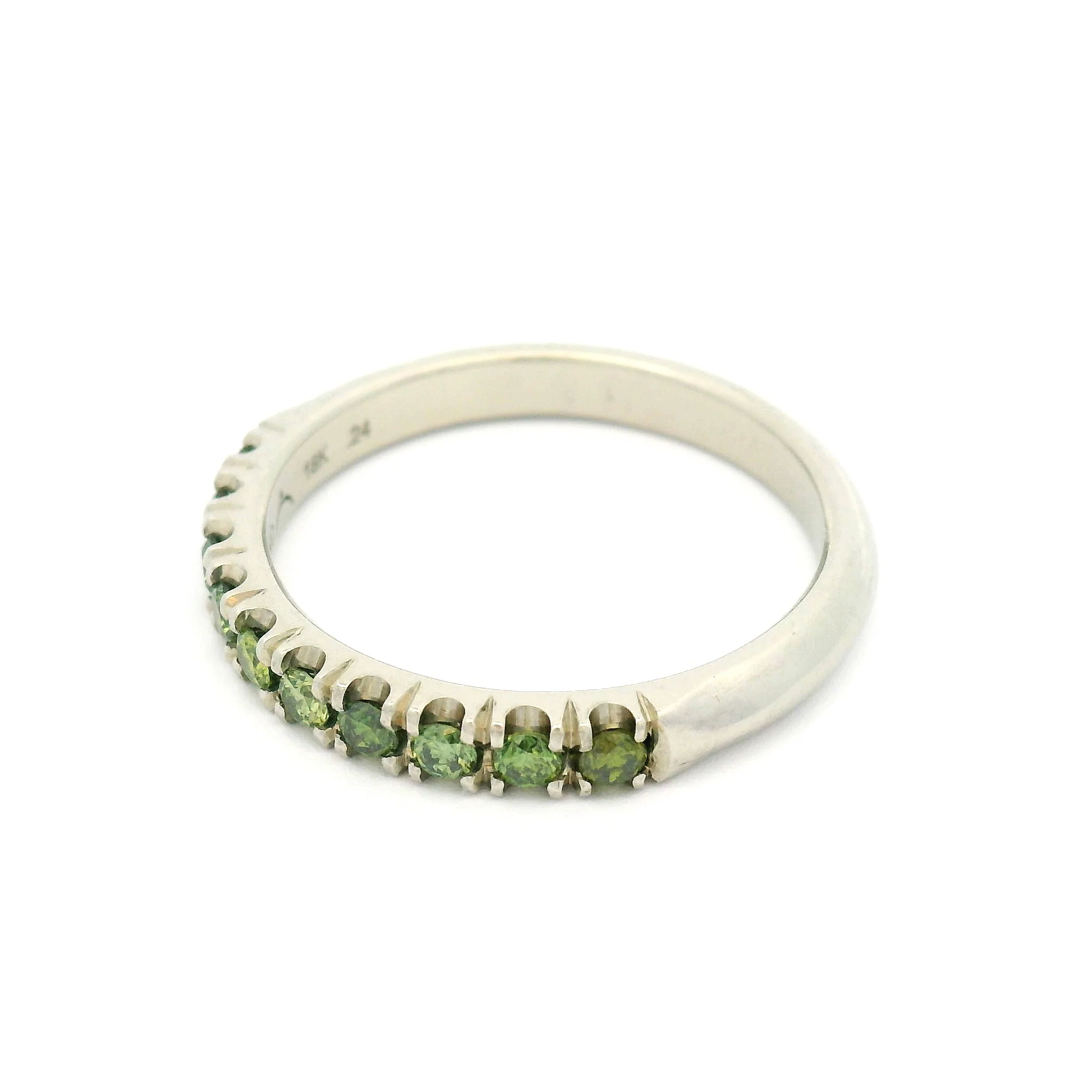 18k White Half Eternity Band with 0.24cts Enhanced Green Diamonds - Image 3