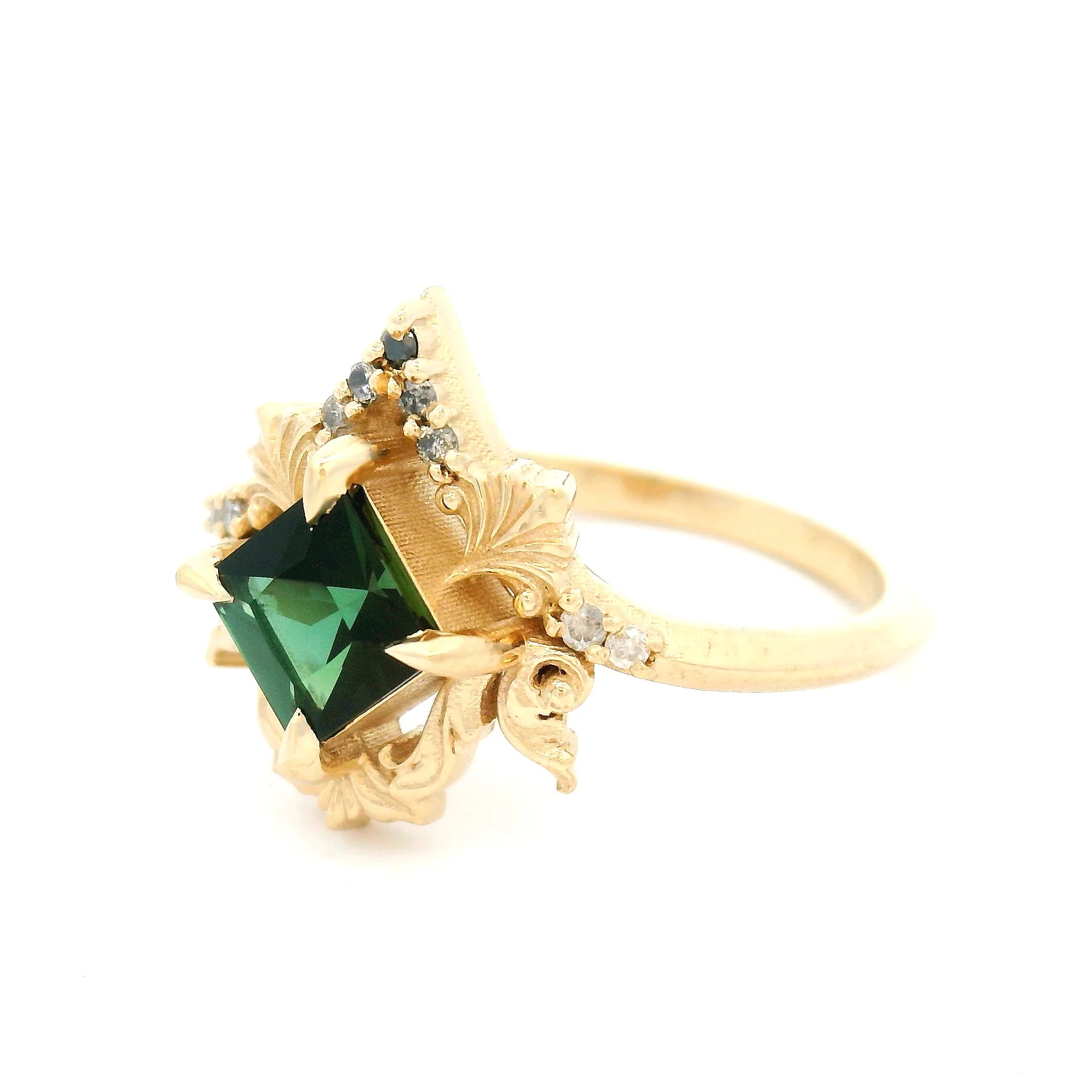 10k Yellow Ring with 0.60ct Green Tourmaline and Accent Diamonds - Image 3